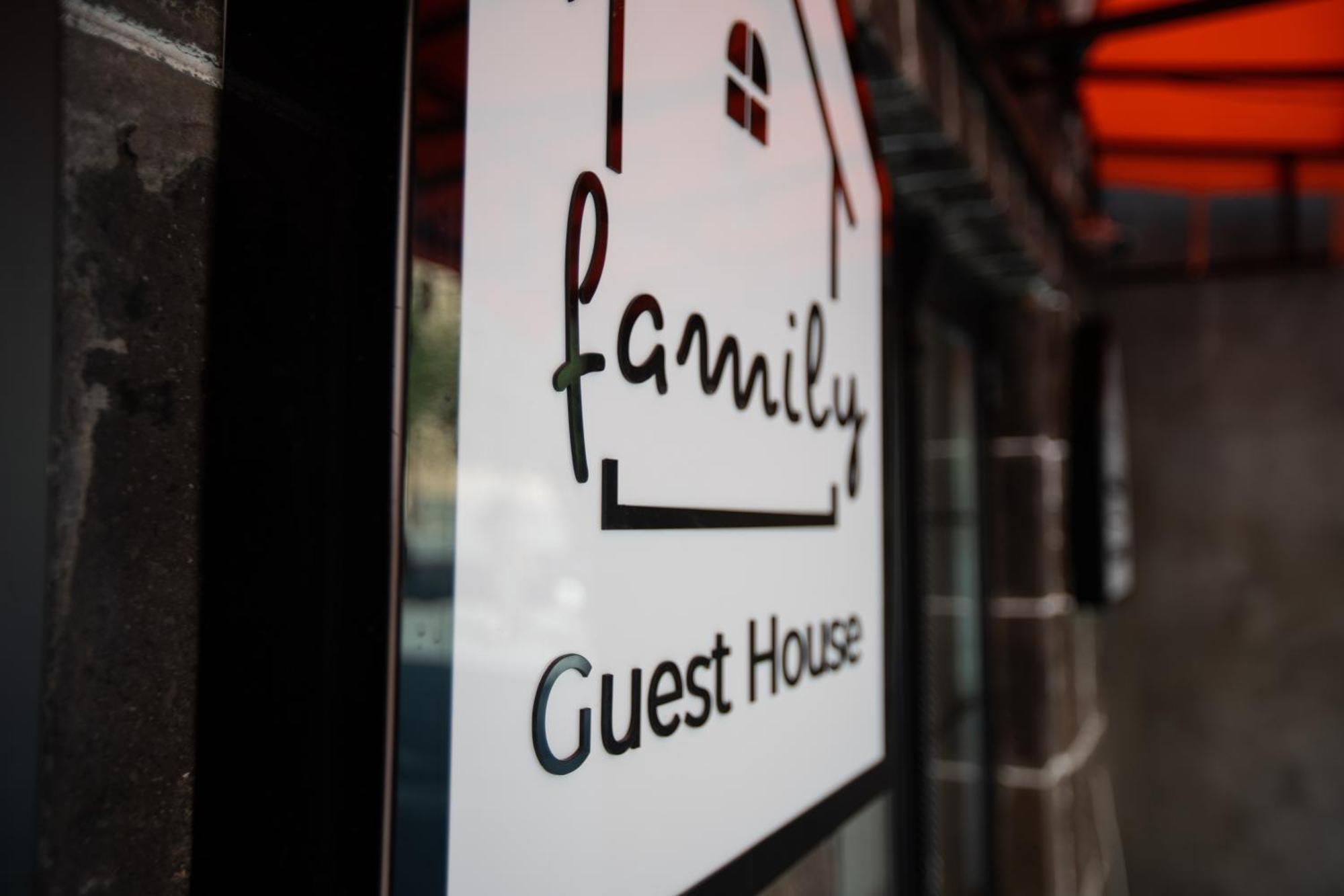 Guest House Family Gyumri Exterior photo